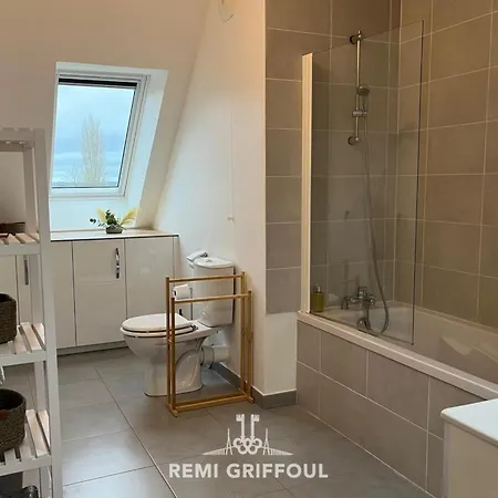 Les 4 Elements 4 With Balcony Elevator And Private Parking *