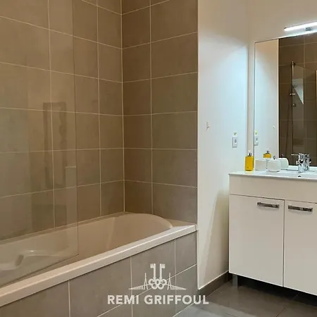 Appartement Les 4 éléments 4 Balcony Elevator&private Parking Sleeps 4
